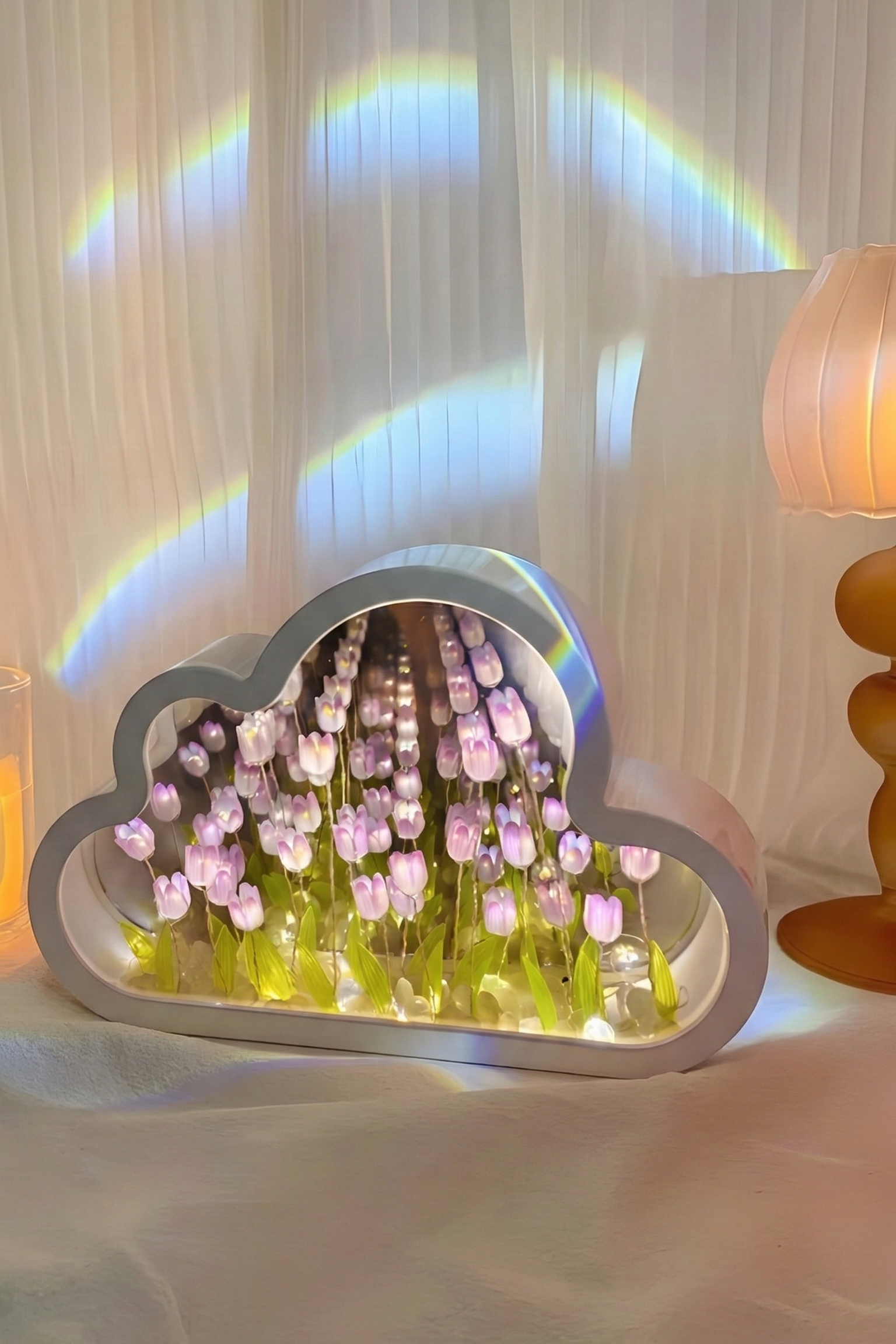 Tulip Cloud Lamp