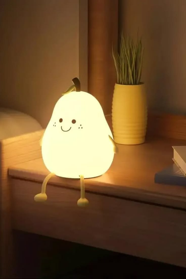 Pear Lamp